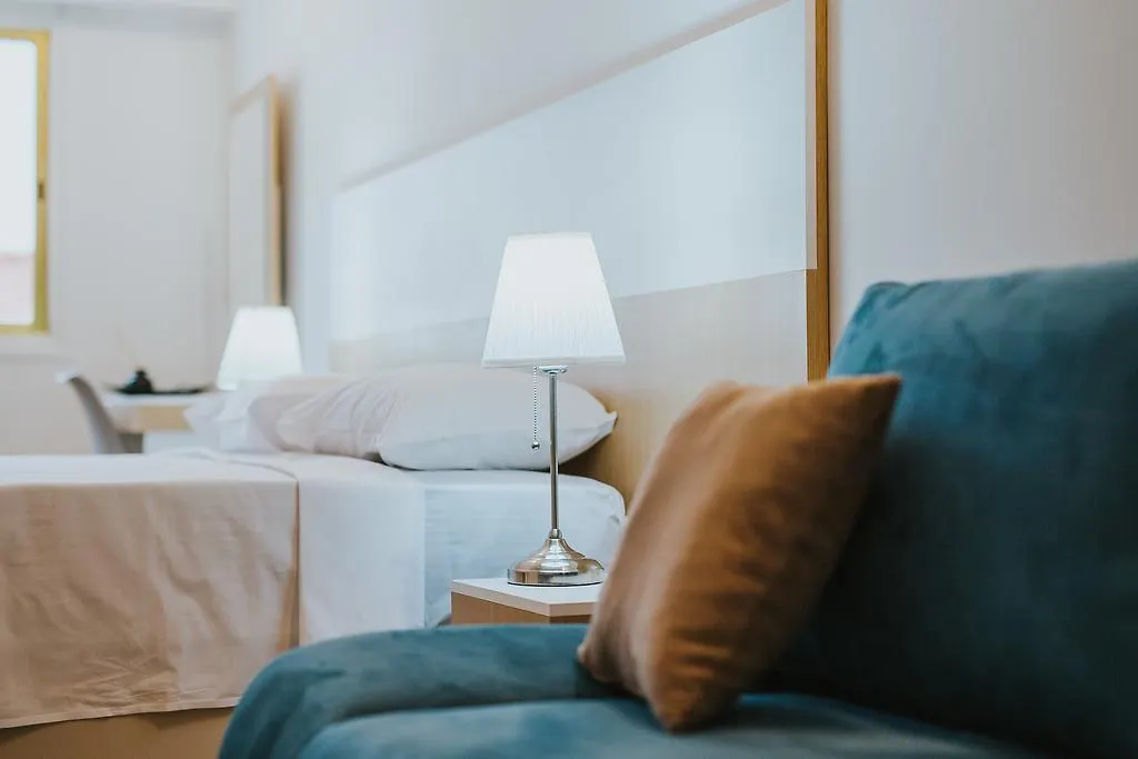 Stephanie Studios Larnaca Apartament