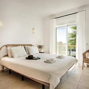  Appartement Modern And Spacious Two Bedroom Portugal