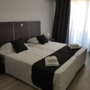 Les Palmiers Petrou , Larnaca Cypr
