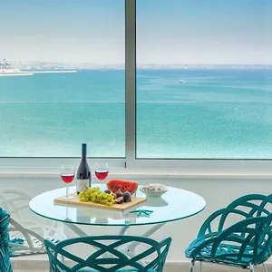 Apartament Luxury Penthouse 1br-seafront-seasonal Pool-central, Larnaca